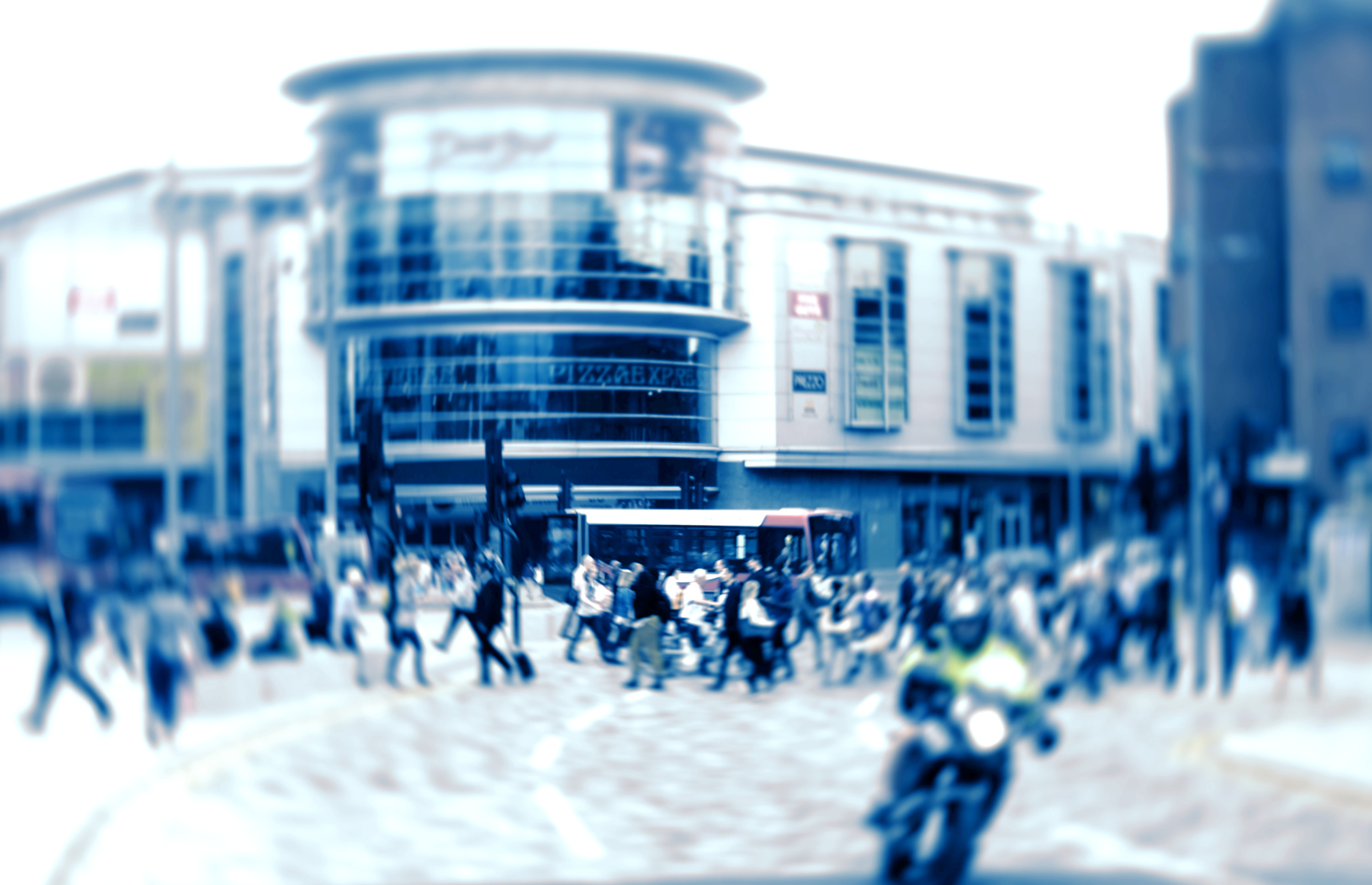 Privatdetektiv hilft bei der Suche nach vermisster Person oder Angehörigem