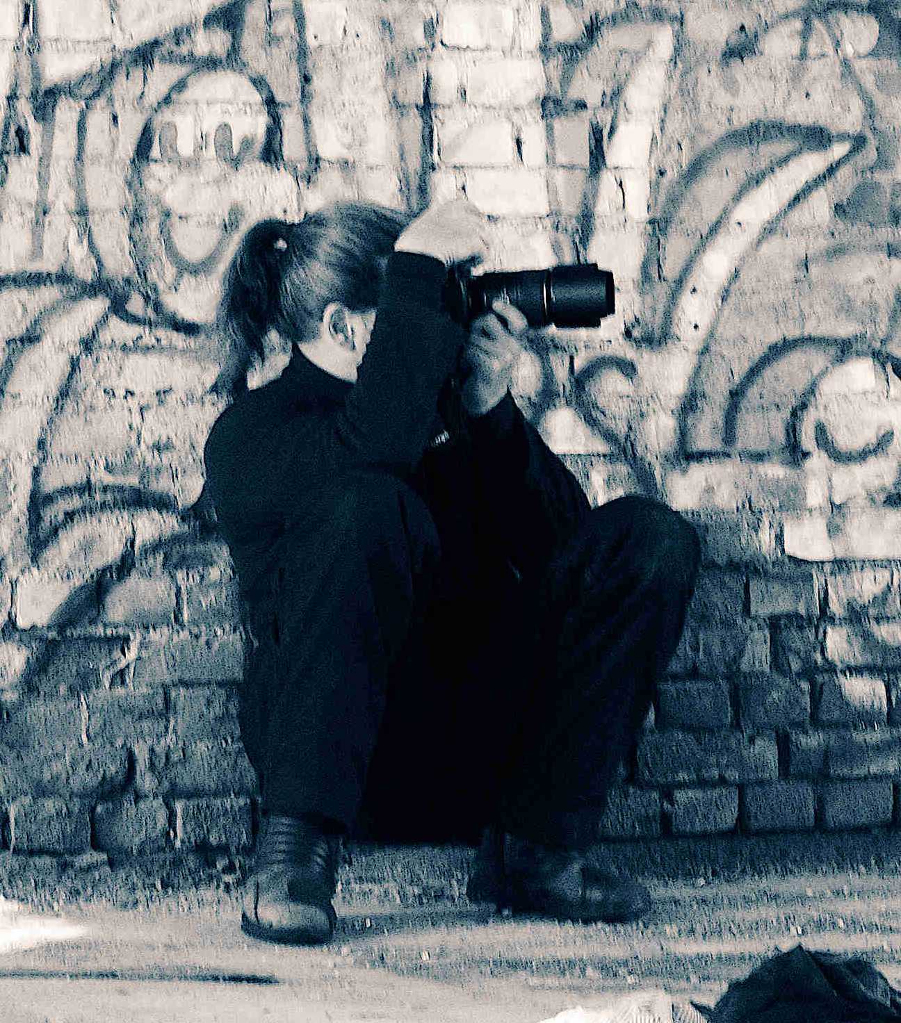 Detektei Beyer 3 Privatdetektiv führt diskrete Observation im städtischen Umfeld durch